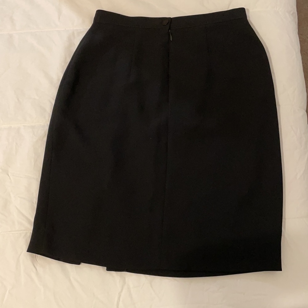 Black pencil skirt, small